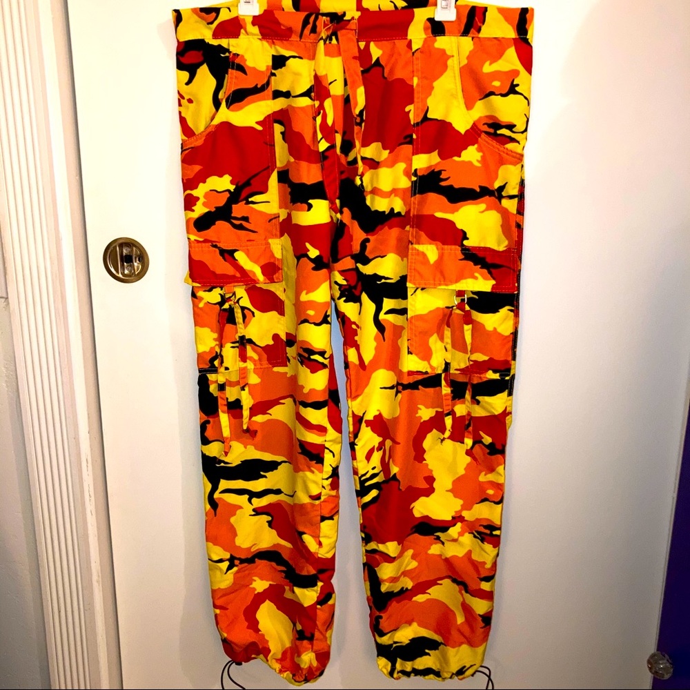 Cargo Camo Pants Y2K 2000’s  👣